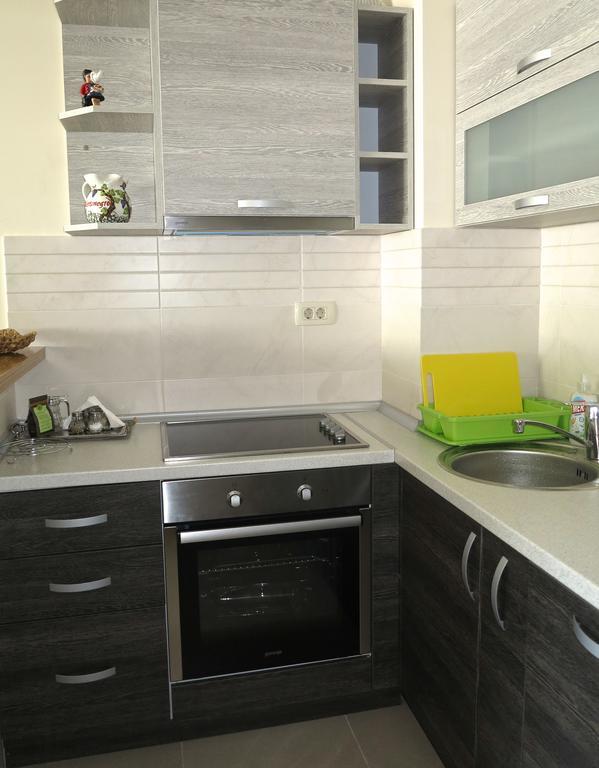 Apartment Verdan Bar Kamer foto